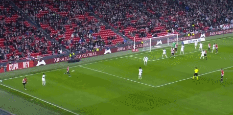 “这才是真正的足球”，特朗普提议给美式橄榄球改名